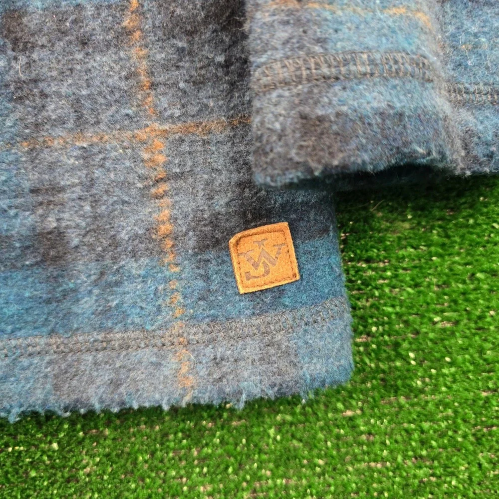 John Wayne Time Classic Fleece Pullover Mens Medium Blue‎ Plaid 1/4 Snap Casual